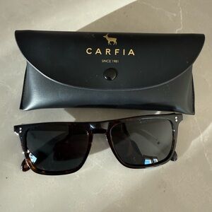 Women's Black Sunglasses